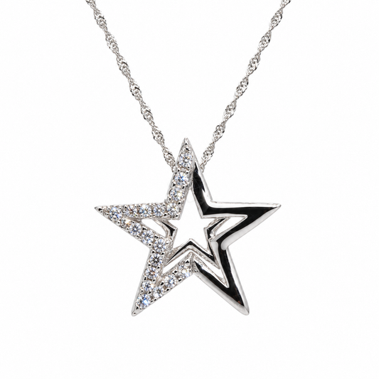 Collier étoile en or blanc 18 carats