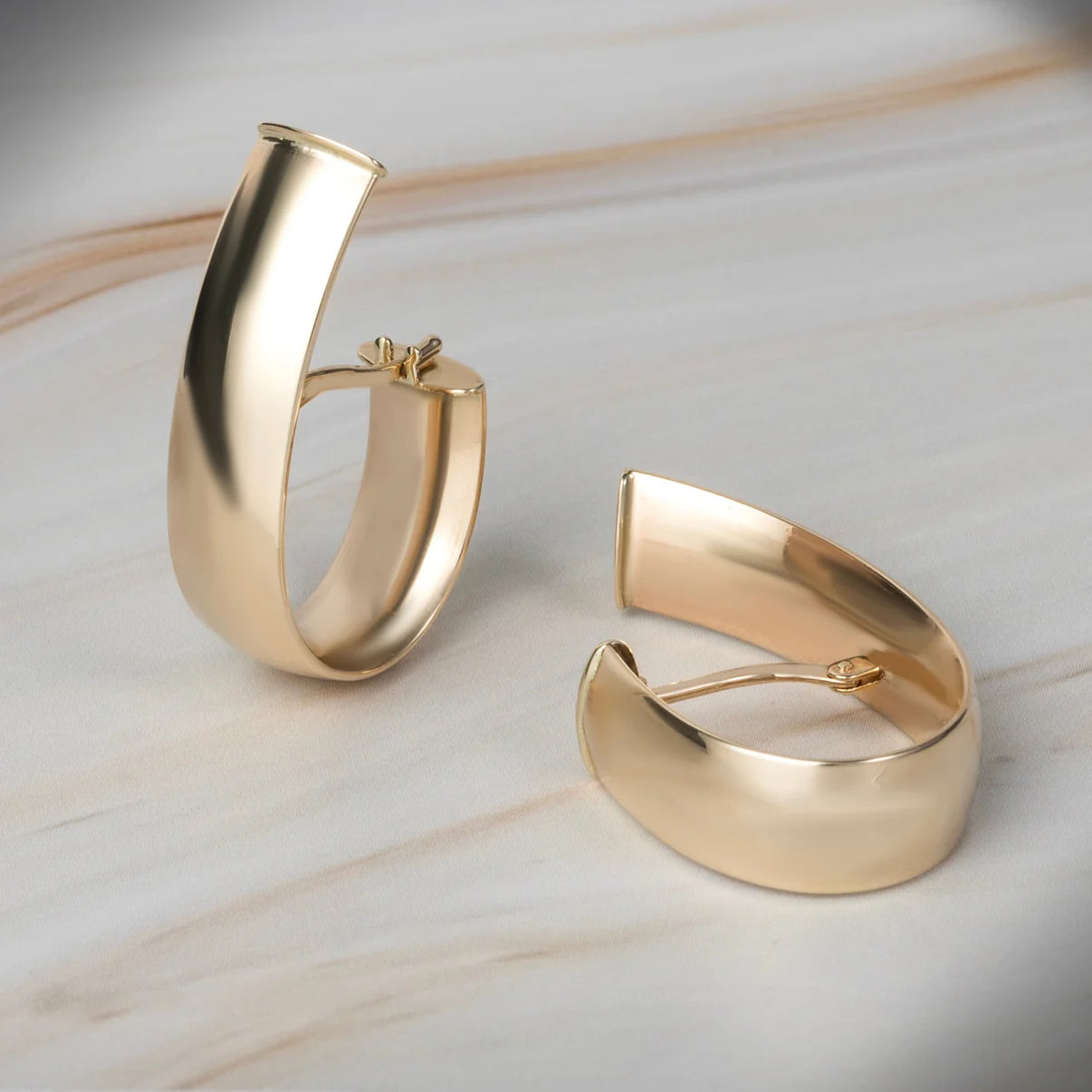 Orecchini da Donna curva perfetta oro 9 carati DANA L'OR 9 CARATI