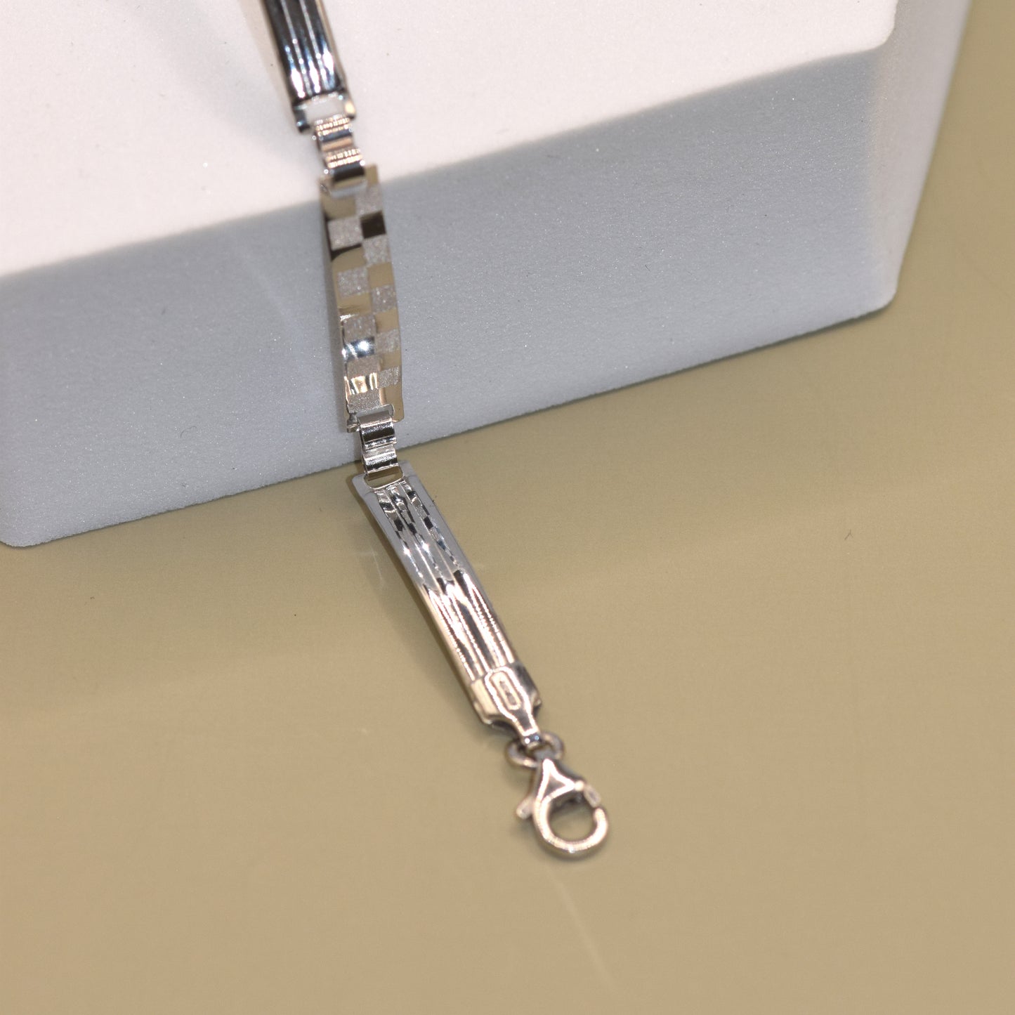 Bracciale piastre oro bianco 18k