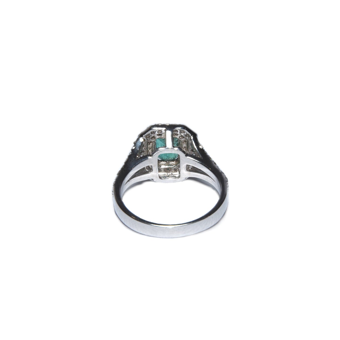 Anello smeraldo e diamanti in oro bianco 18k